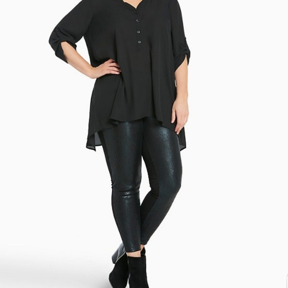 Torrid black Sequined front leggings